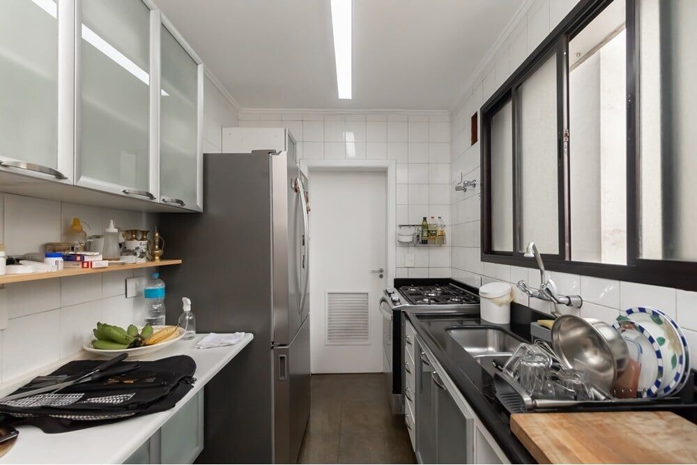 Apartamento à venda com 2 quartos, 130m² - Foto 3