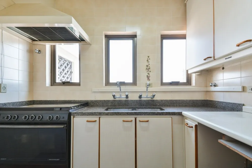 Apartamento, 4 quartos, 246 m² - Foto 2