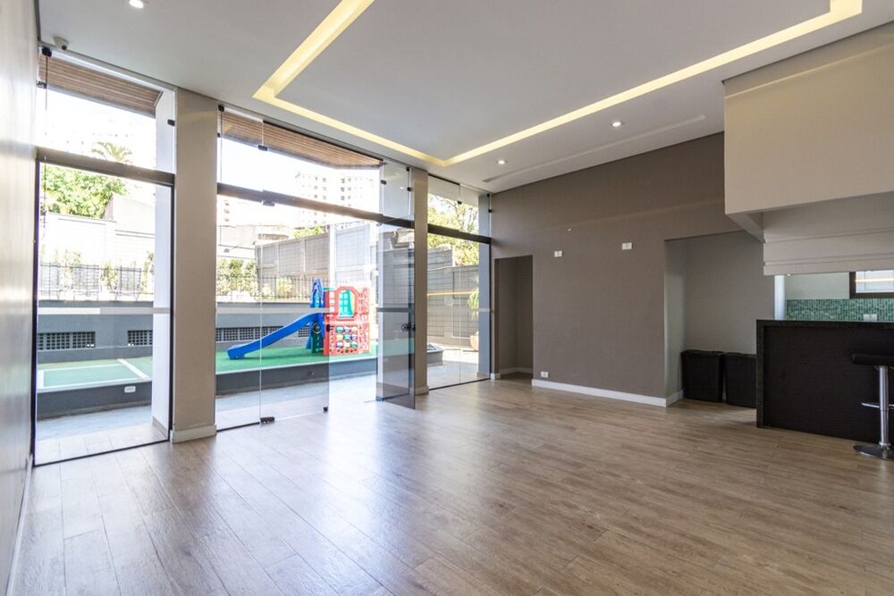 Apartamento à venda com 2 quartos, 63m² - Foto 4