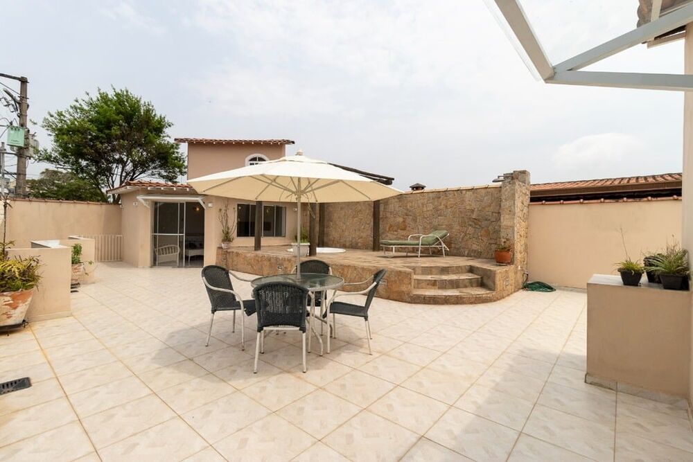Casa, 3 quartos, 190 m² - Foto 2