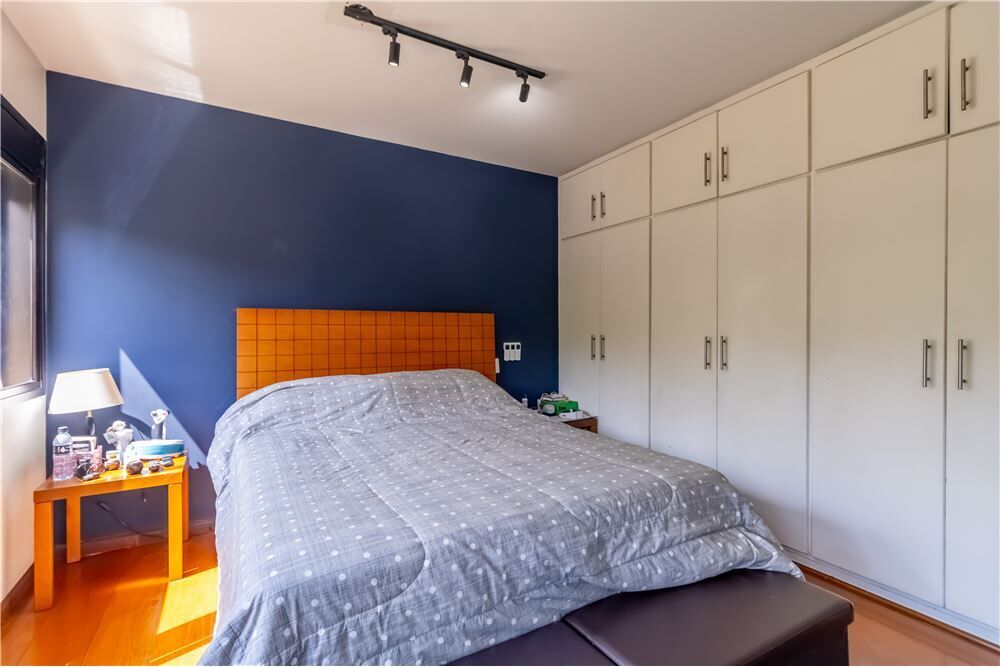 Apartamento, 3 quartos, 245 m² - Foto 11