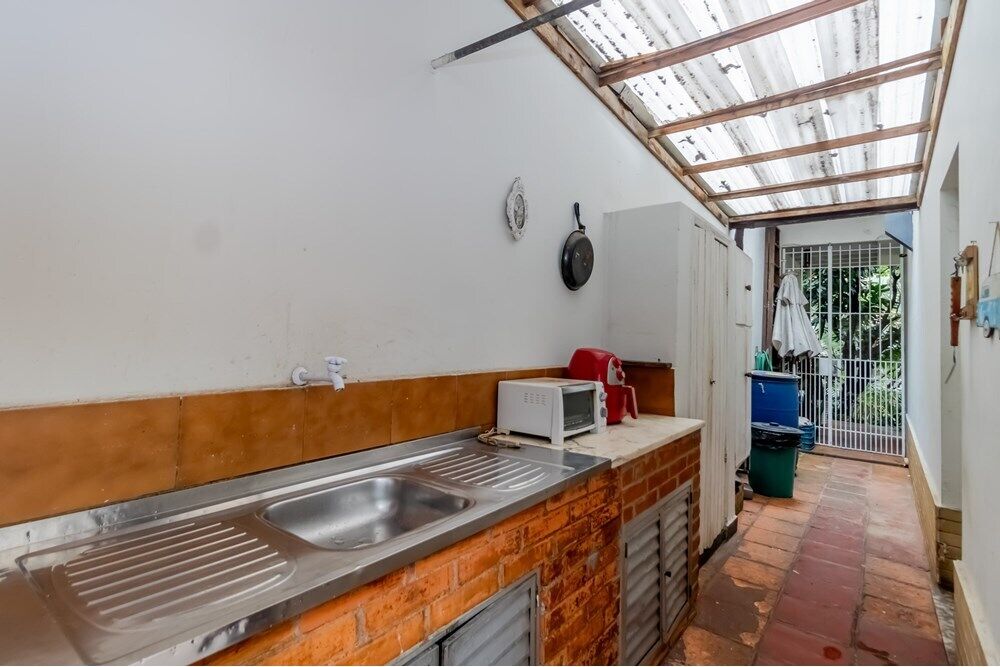 Casa, 6 quartos, 239 m² - Foto 15