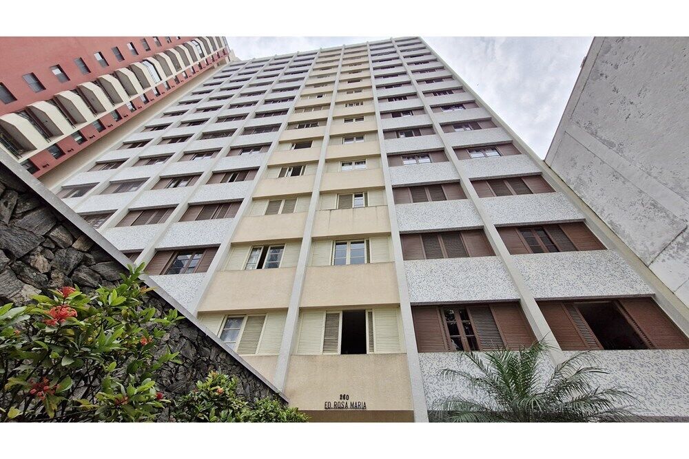 Apartamento à venda com 1 quarto, 75m² - Foto 12