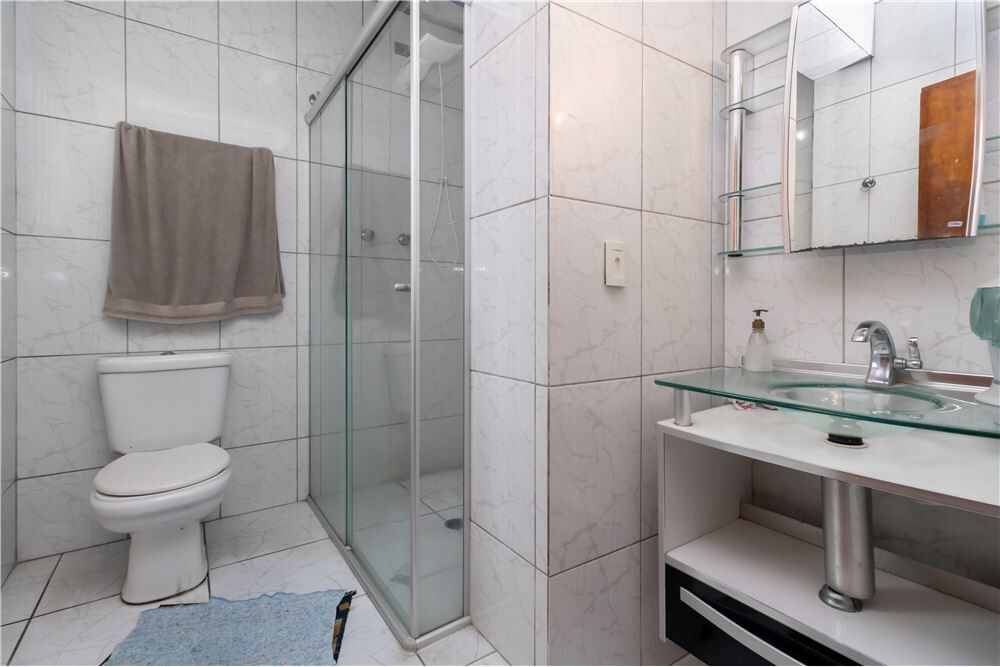 Casa, 3 quartos, 198 m² - Foto 3