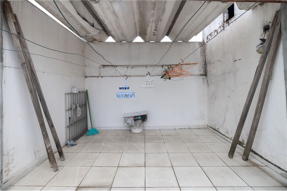 Casa, 3 quartos, 198 m² - Foto 2