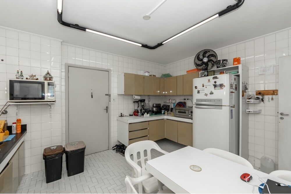 Apartamento, 3 quartos, 158 m² - Foto 3