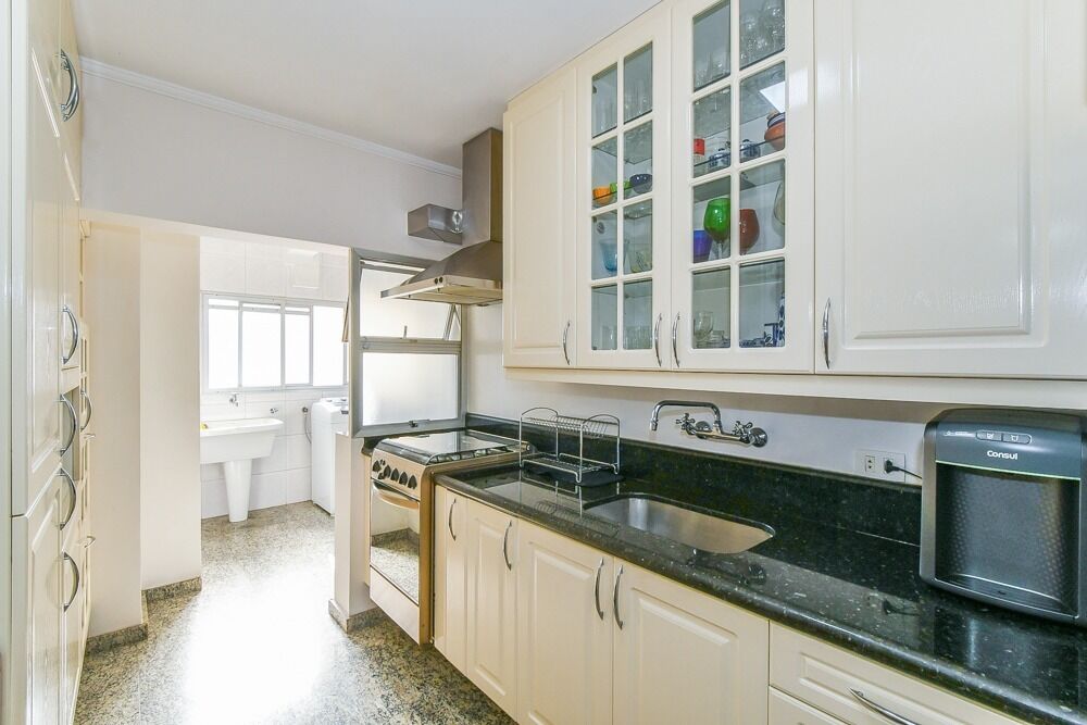 Cobertura à venda com 4 quartos, 303m² - Foto 2