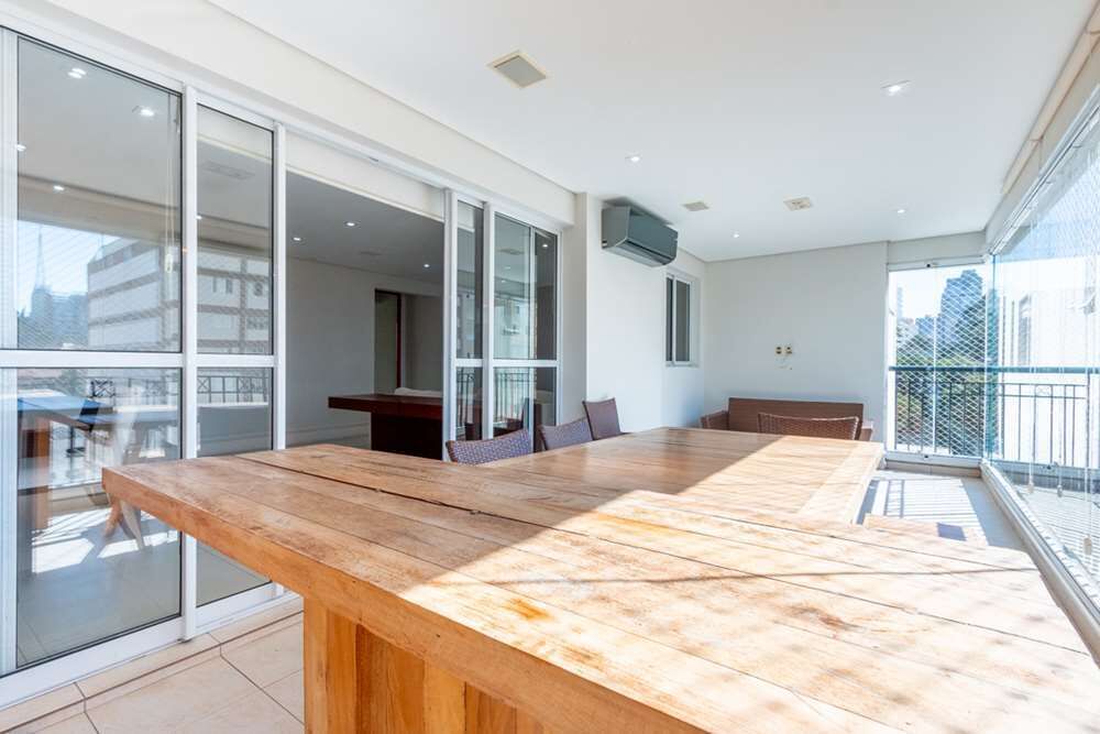 Apartamento, 3 quartos, 150 m² - Foto 1