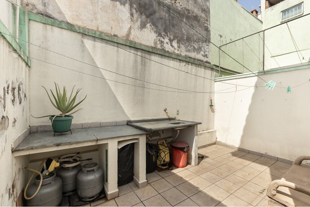 Casa à venda com 4 quartos, 207m² - Foto 17