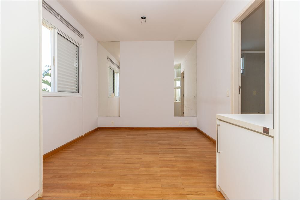 Apartamento à venda com 3 quartos, 115m² - Foto 6