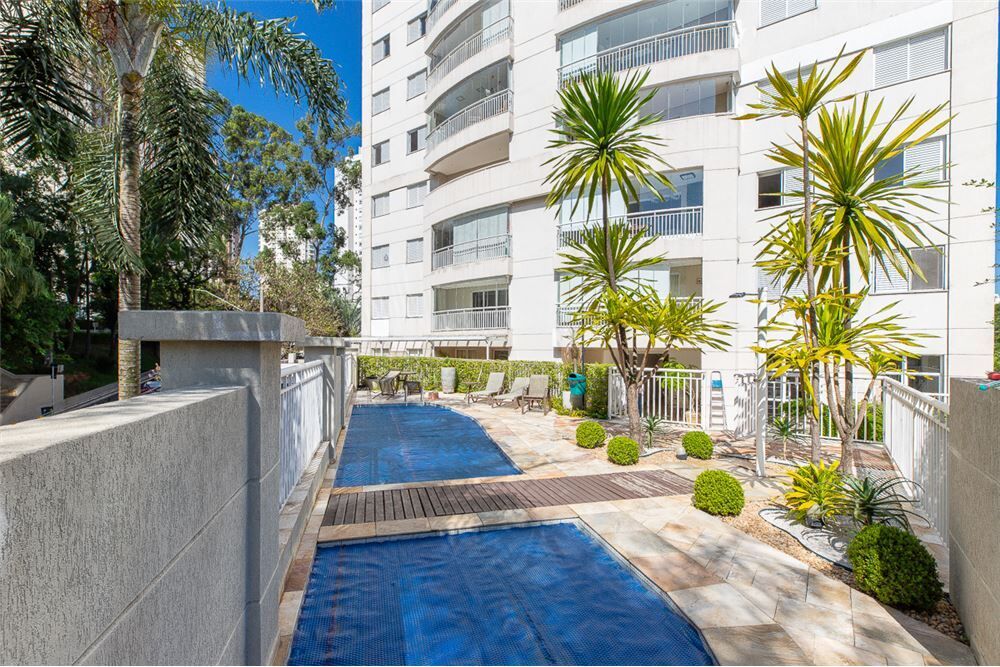 Apartamento à venda com 3 quartos, 115m² - Foto 17