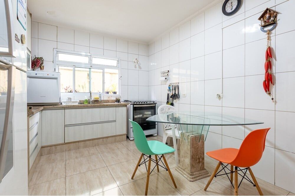 Casa à venda com 4 quartos, 229m² - Foto 6