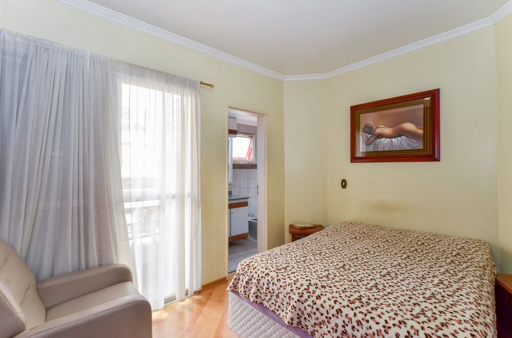 Apartamento à venda com 3 quartos, 136m² - Foto 8