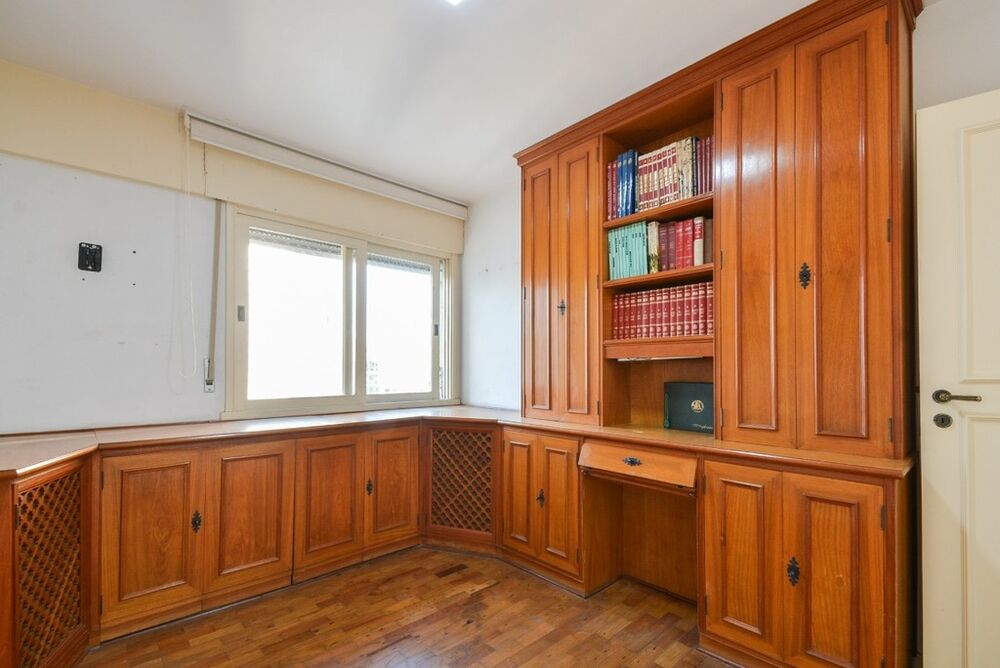 Apartamento à venda com 3 quartos, 142m² - Foto 8