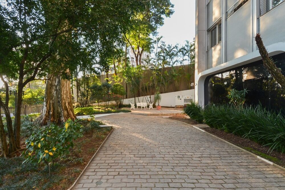 Apartamento à venda com 3 quartos, 142m² - Foto 5