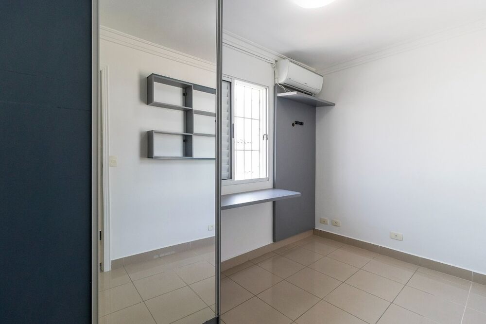 Casa, 3 quartos, 271 m² - Foto 1