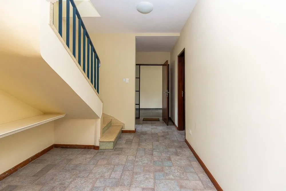 Casa, 3 quartos, 220 m² - Foto 1