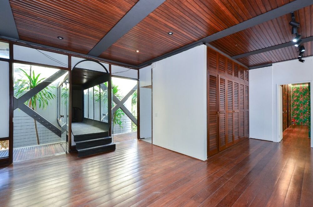 Casa, 4 quartos, 1245 m² - Foto 1