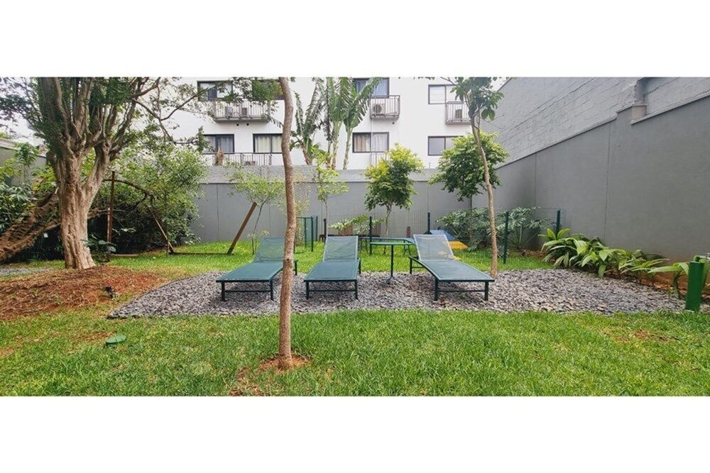 Apartamento, 1 quarto, 30 m² - Foto 2