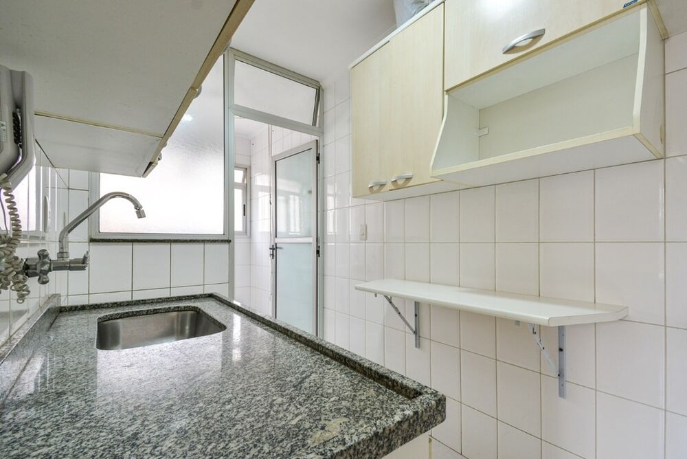 Apartamento à venda com 2 quartos, 65m² - Foto 6