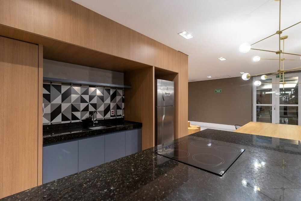 Apartamento à venda com 2 quartos, 68m² - Foto 2