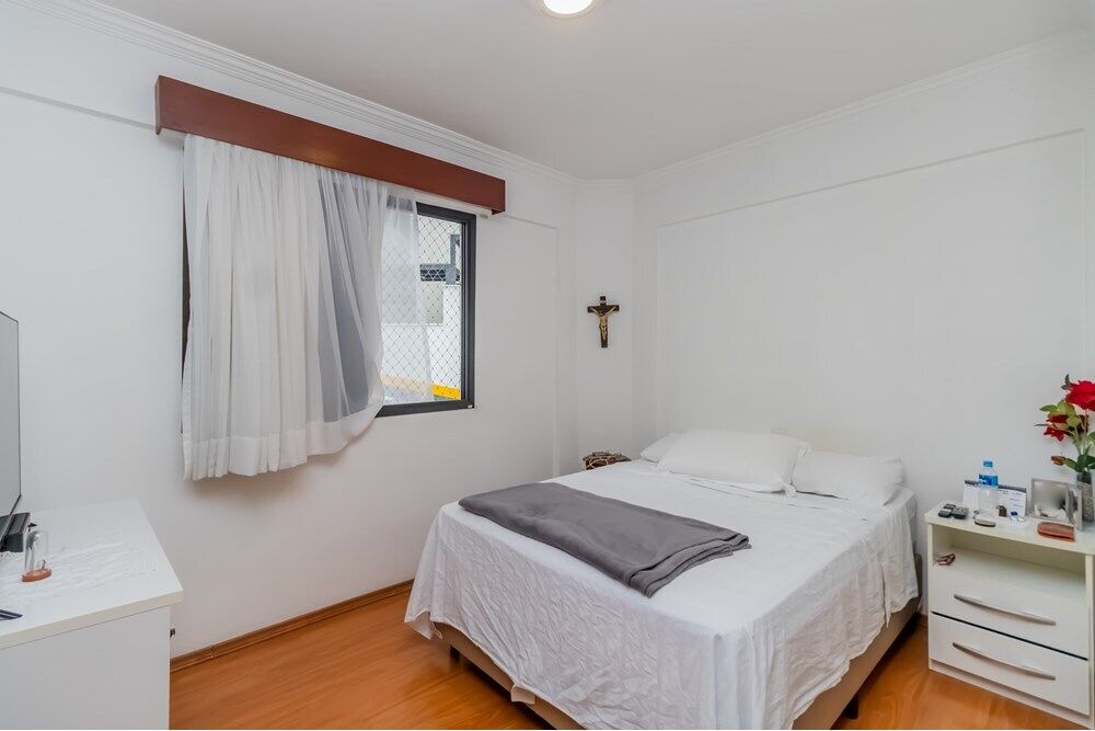 Apartamento à venda com 2 quartos, 72m² - Foto 1