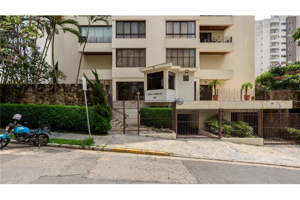 Apartamento, 3 quartos, 122 m² - Foto 2