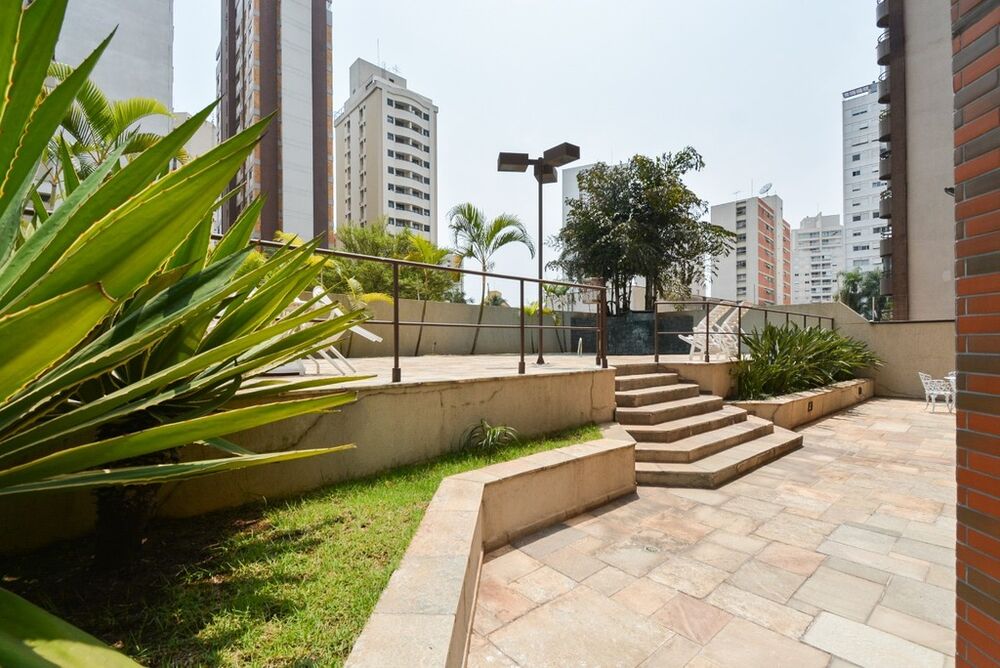Apartamento à venda com 3 quartos, 177m² - Foto 23