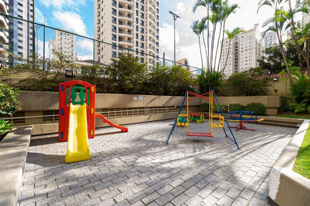 Apartamento, 3 quartos, 130 m² - Foto 1