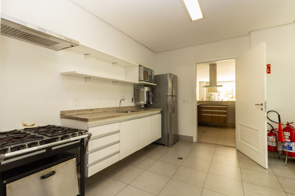 Apartamento à venda com 4 quartos, 136m² - Foto 4