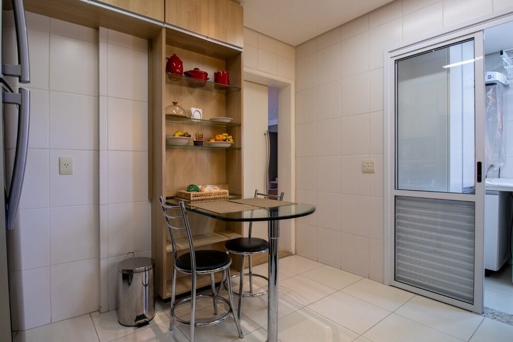 Apartamento à venda com 1 quarto, 104m² - Foto 3