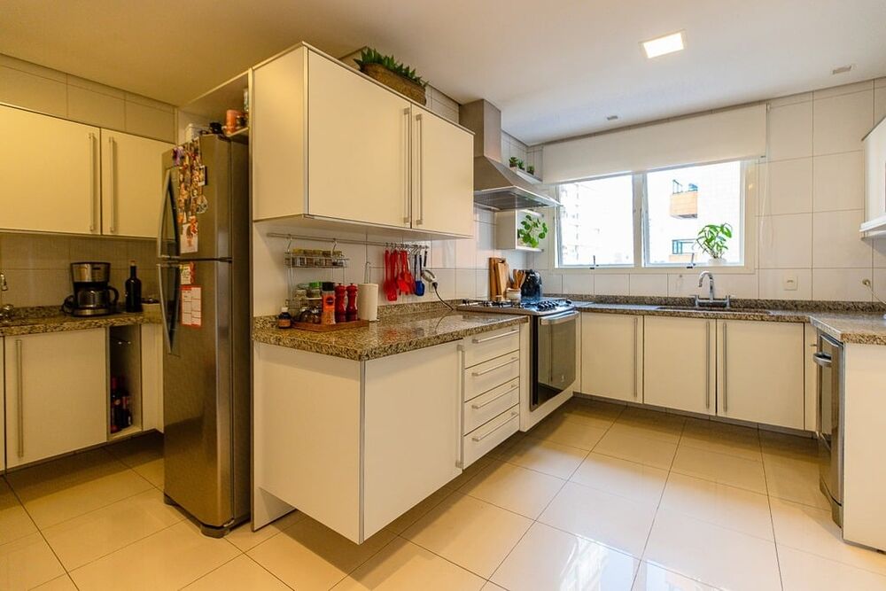 Apartamento à venda com 4 quartos, 311m² - Foto 12