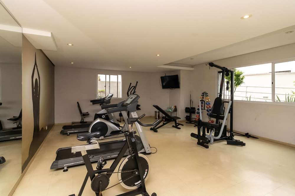Apartamento à venda com 2 quartos, 65m² - Foto 2