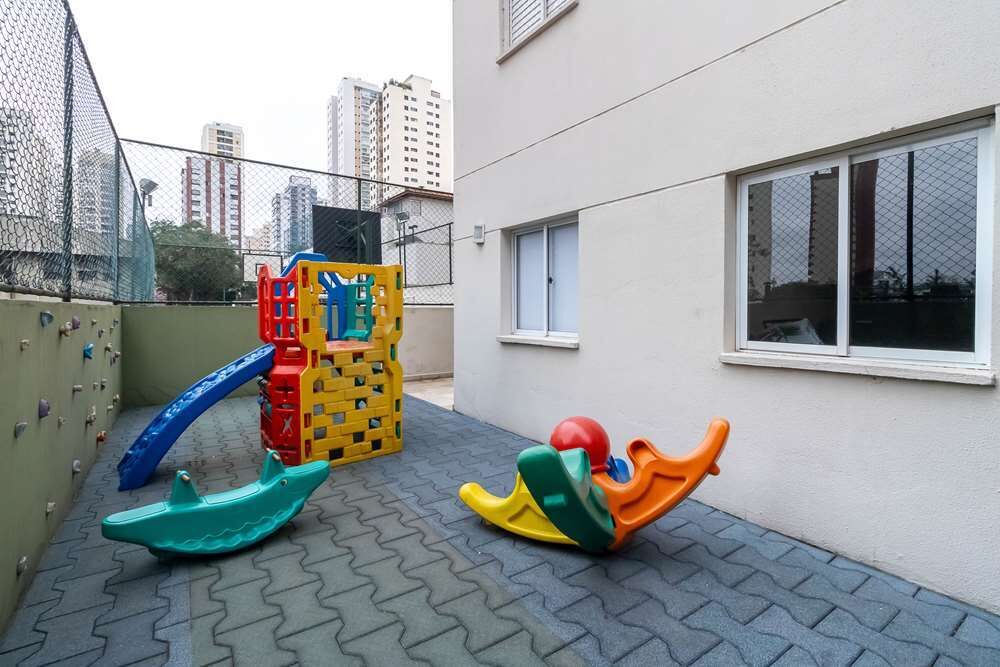 Apartamento à venda com 2 quartos, 65m² - Foto 4