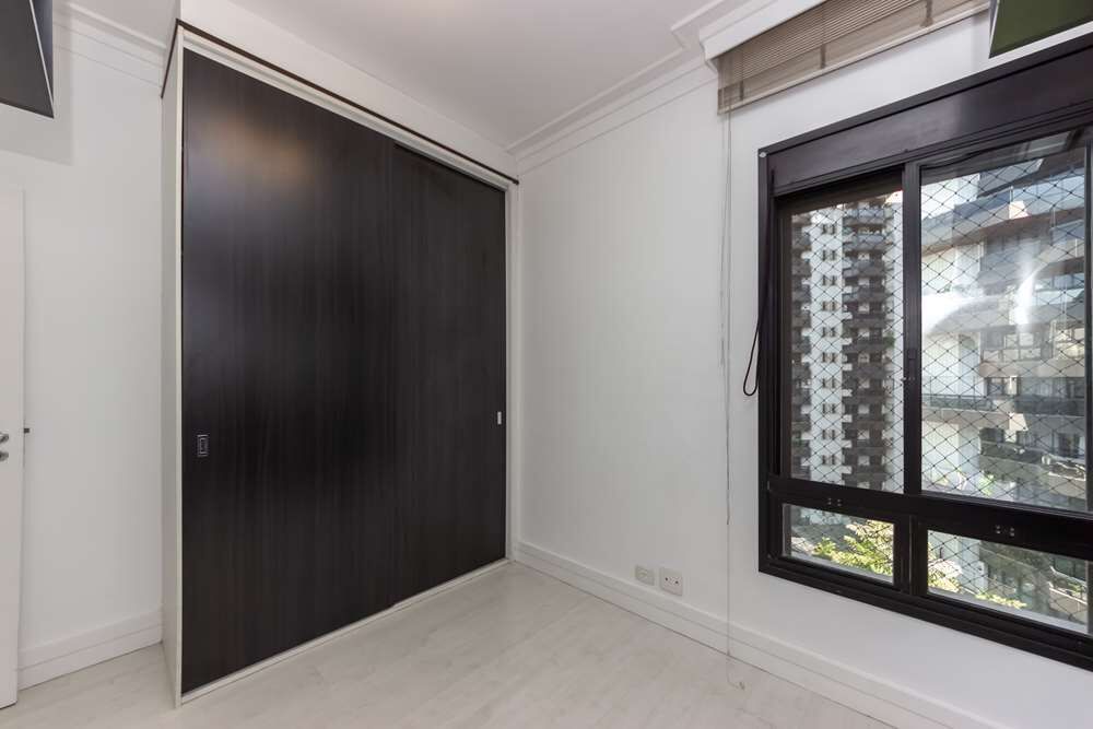 Apartamento, 4 quartos, 190 m² - Foto 2