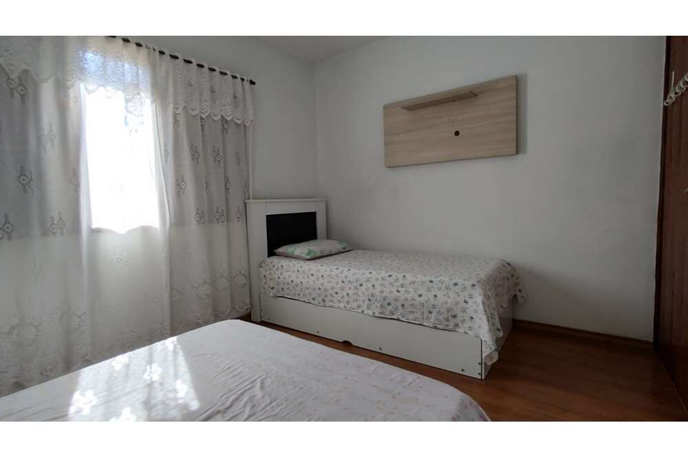 Casa à venda com 3 quartos, 115m² - Foto 4