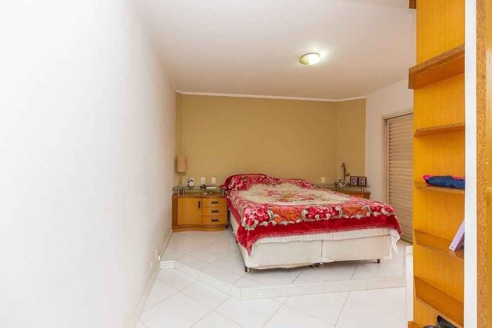 Apartamento à venda com 3 quartos, 156m² - Foto 10
