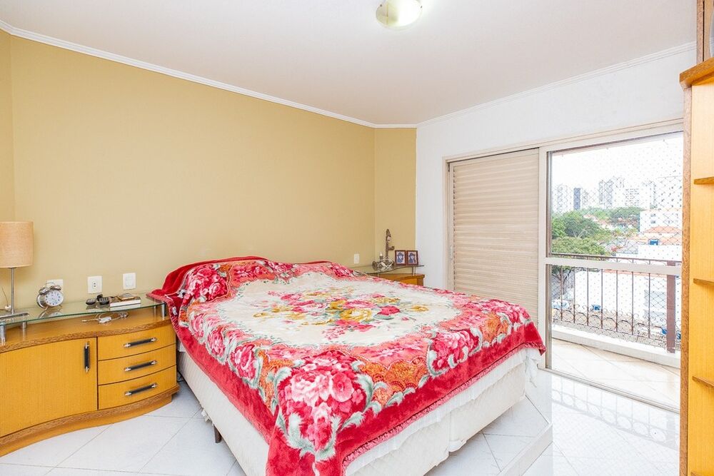 Apartamento à venda com 3 quartos, 156m² - Foto 18