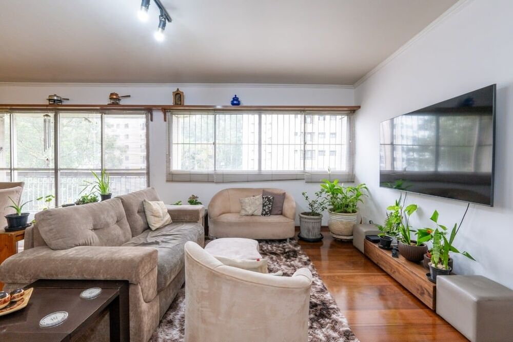 Apartamento à venda com 3 quartos, 150m² - Foto 8