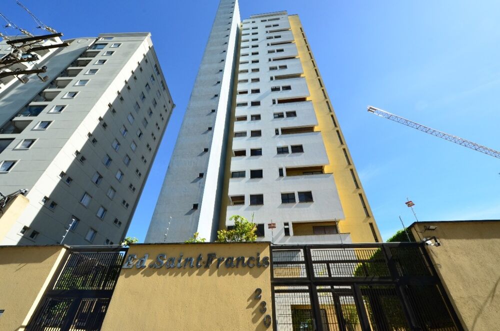 Apartamento à venda com 3 quartos, 166m² - Foto 7
