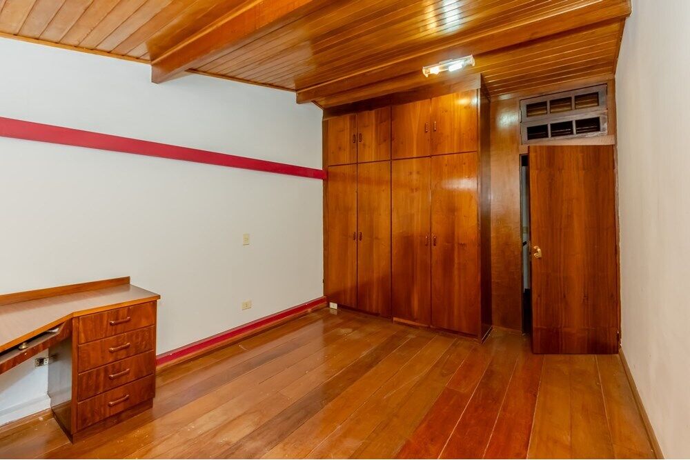 Casa, 3 quartos, 285 m² - Foto 3