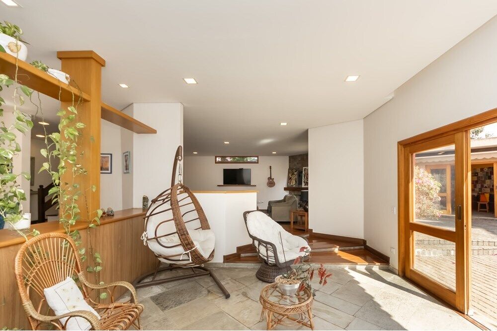 Casa à venda com 4 quartos, 367m² - Foto 5