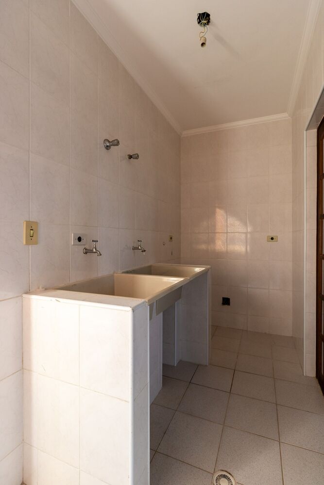 Casa, 6 quartos, 450 m² - Foto 10
