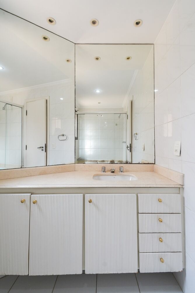 Apartamento à venda com 3 quartos, 177m² - Foto 6