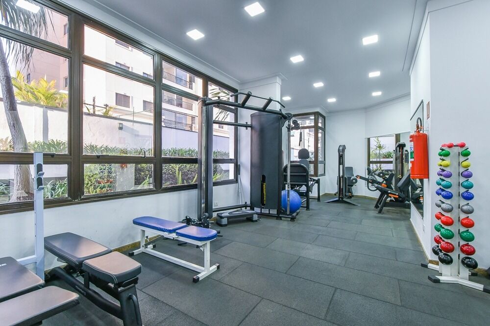 Apartamento à venda com 4 quartos, 200m² - Foto 3