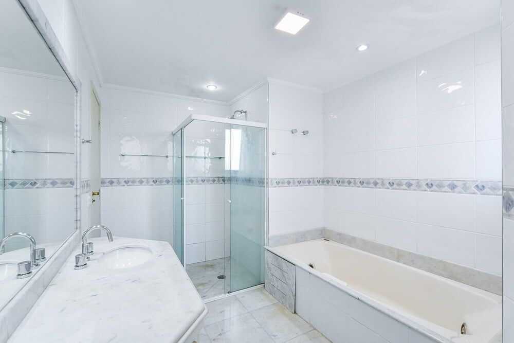 Apartamento à venda com 4 quartos, 200m² - Foto 16
