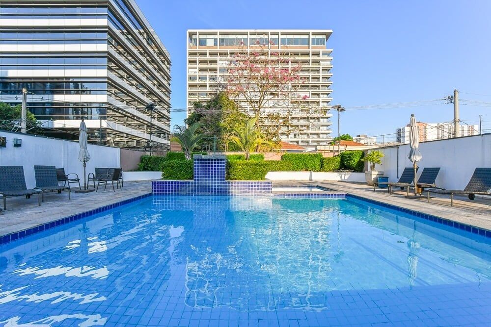 Apartamento à venda com 4 quartos, 200m² - Foto 7