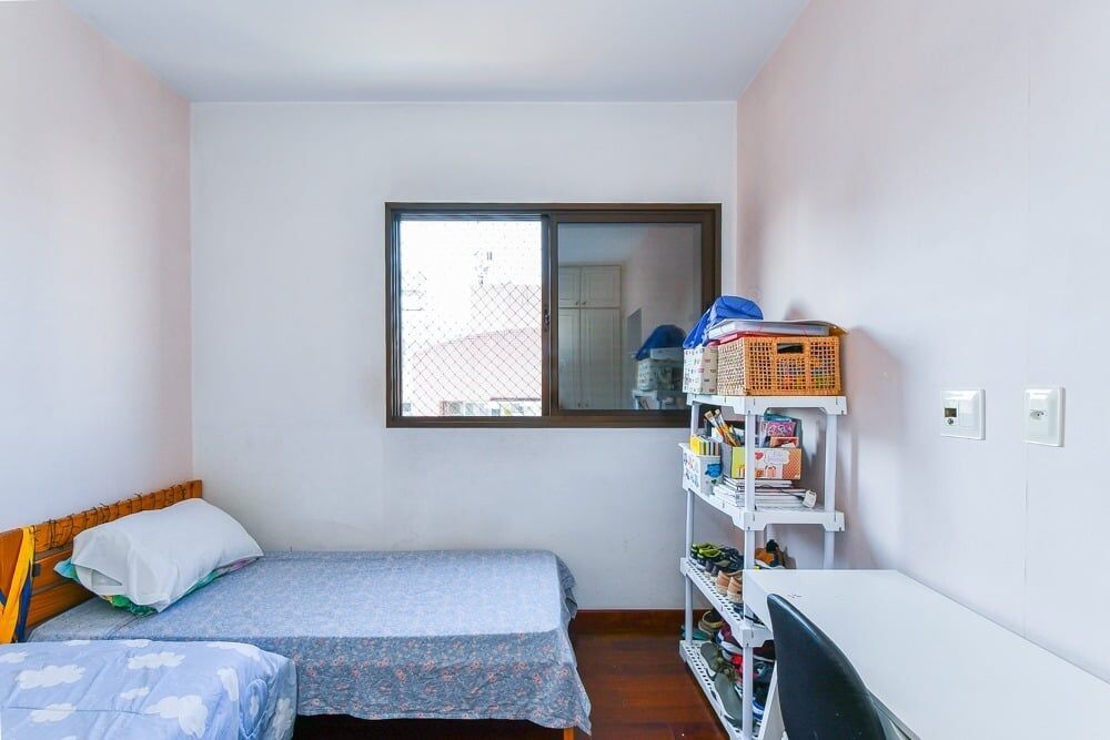 Apartamento à venda com 4 quartos, 200m² - Foto 14