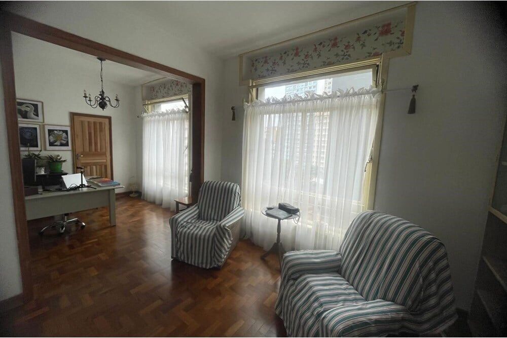 Apartamento à venda com 2 quartos, 74m² - Foto 1