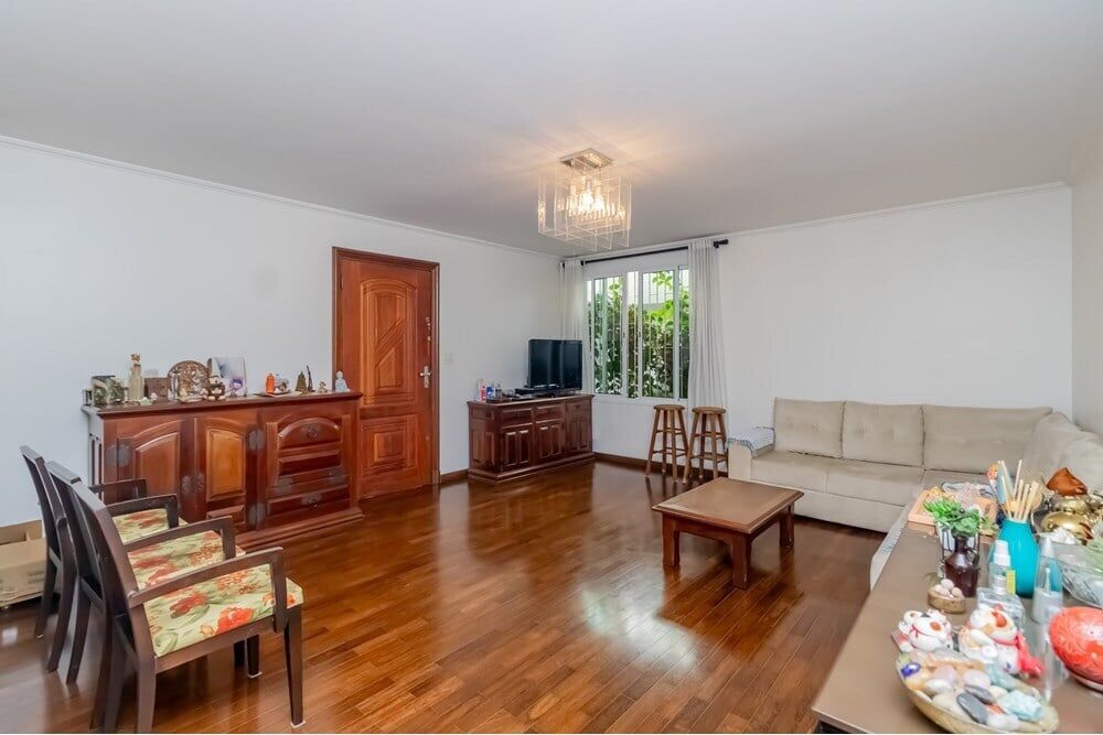 Casa, 4 quartos, 173 m² - Foto 1